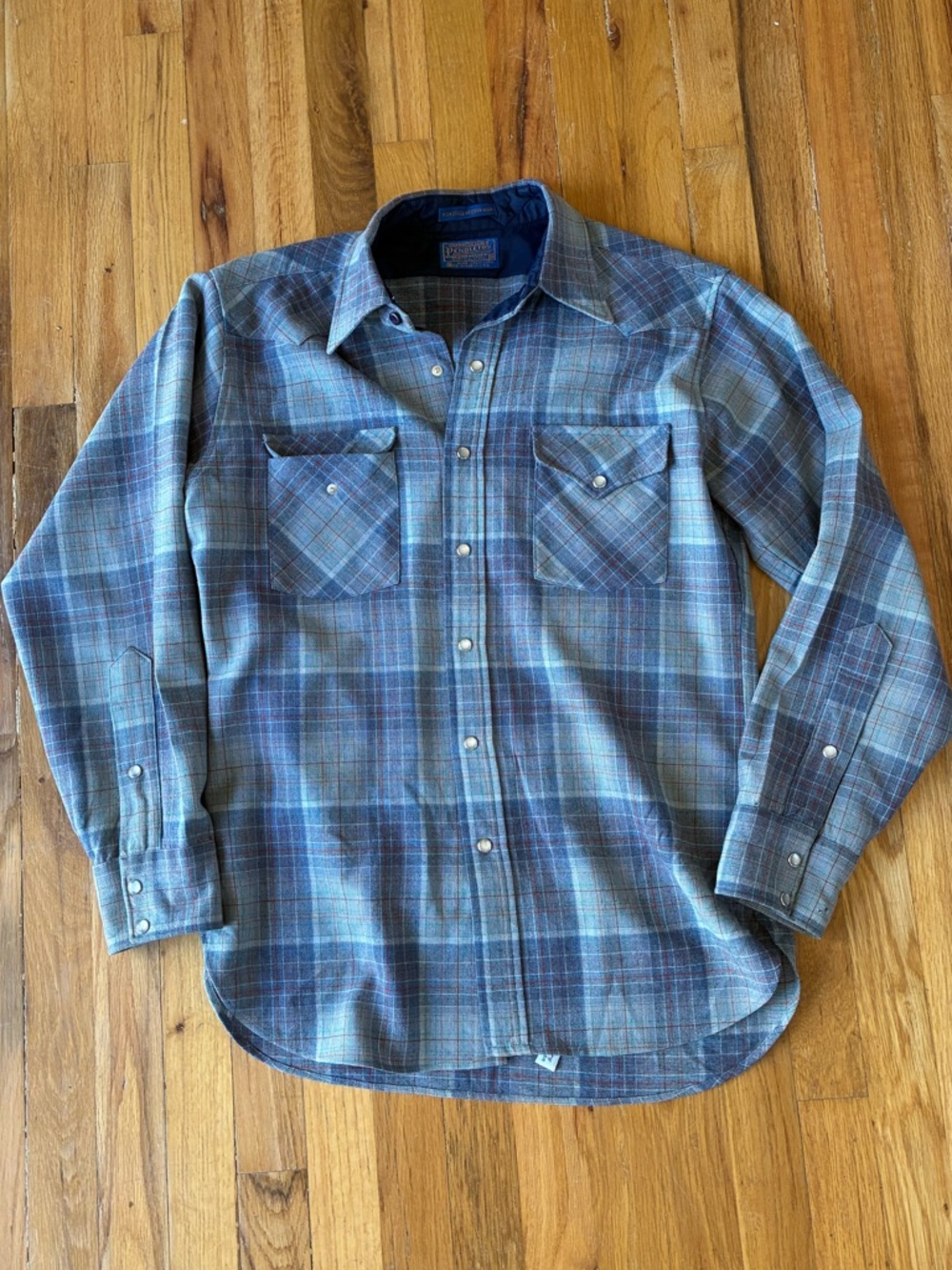 Pendleton Blue Plaid Pearl Snap Western Wear Button-Down Shirt Men’s Medium
